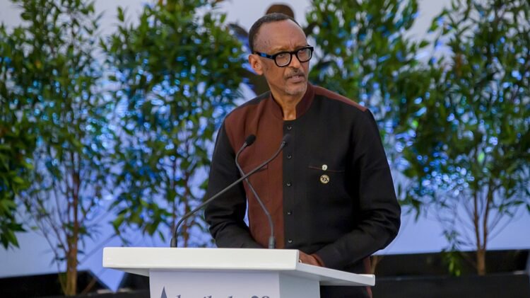 Perezida Kagame ategerejwe muri Jamaica kuri uyu wa Gatatu