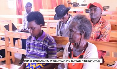 Huye: Abarokotse Jenoside yakorewe abatutsi 1994 baravuga ko gusabwa imbabazi n’ababiciye bibaruhura mu mutima.