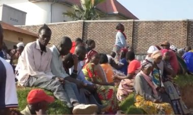 Ikibazo cy’ababyeyi bataganiriza abana ku buzima bw’imyororokere, ingaruka ku nda ziterwa abangavu mu byaro.