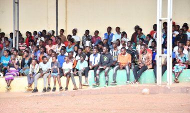 Abaturage barasaba kwegerezwa serivise z'ikigo cy’igihugu cy’ibimenyetso bya gihanga bikoreshwa mu butabera