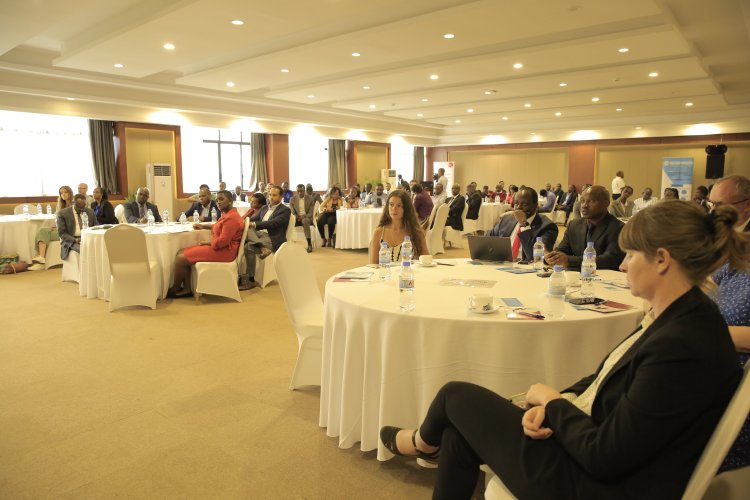 LAF yatangije umushinga uzafasha kunganira mu by'amategeko abatishoboye