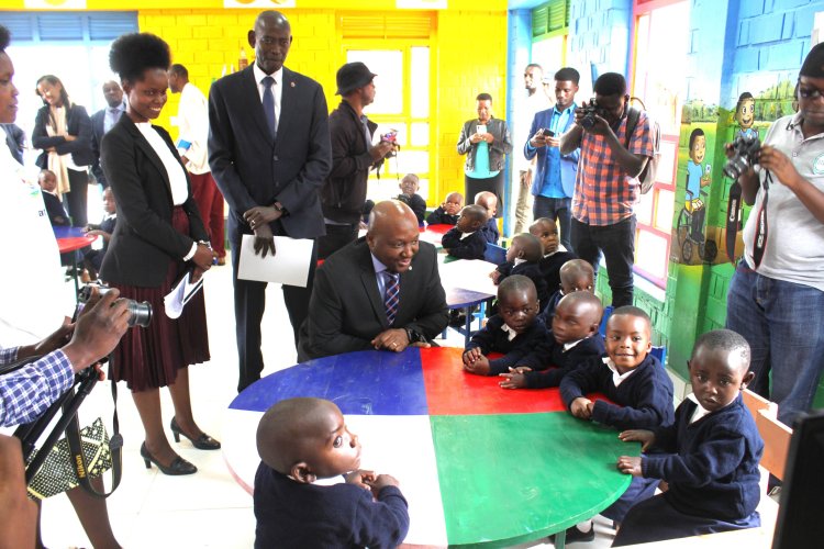 Nyaruguru : Hari abaturage  basaba ko hakwiye gushyirwaho gahunda y'igitabo kuri buri rugo