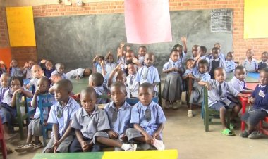 Rubavu: Ababyeyi bakora ubucuruzi bwambukiranya imipaka barishimira ko bafite aho basiga abana babo