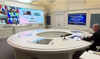 Putin yakurikiranye imyitozo ya nikleyeri ya mbere kuva igitero kuri Ukraine gitangiye.