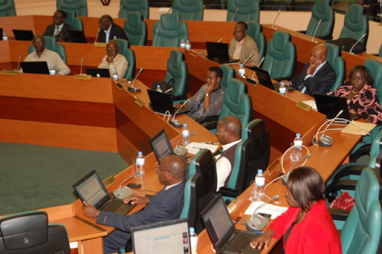 Mu myaka 10 ishize u Rwanda rwinjije miliyari 663 binyuze mu gukorana na EAC