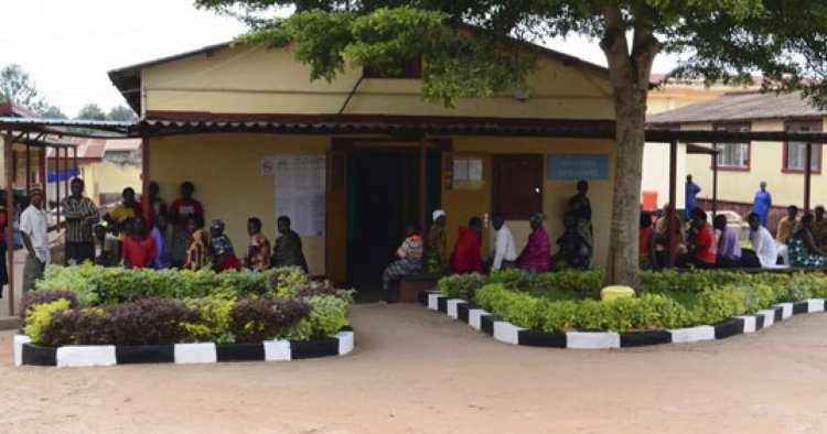 RDB iratangaza ko hakigaragara zimwe mu nzego zigenda biguruntege mu mitangire ya serivisi