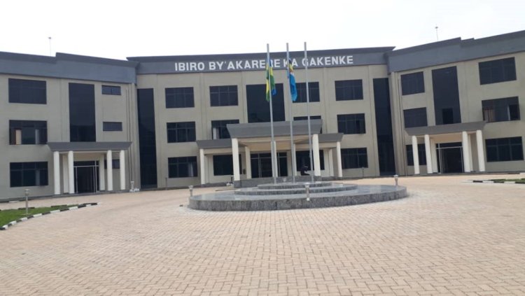 Gakenke:  Abaturage basabwe gusigasira ibikorwa by’iterambere begerejwe