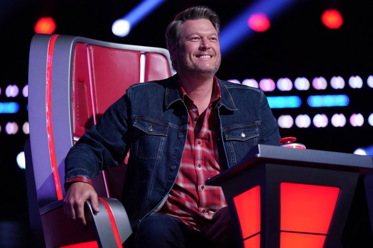 Blake Shelton wamenyekanye mu irushanwa rya "The voices"yatangaje ko asezeye