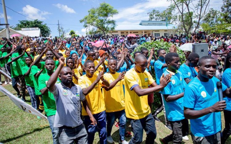 Urubyiruko rurasabwa kuba abana bazira ikibi babereye u Rwanda