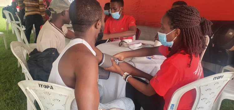 RBC: Abaturage bakwiye kwipimisha indwara zitandura bakamenya uko bahagaze