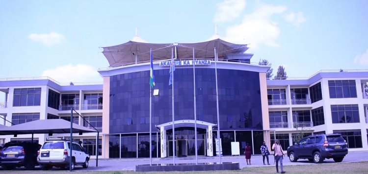 Nyanza-Muyira: Basezeranye imbere y’amategeko kubera amakimbirane no gusesagura!