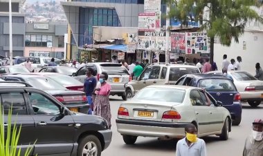 Hari imitungo itezwa cyamunara bigakenesha abaturage bigizwemo uruhare na za Banki