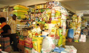 Ibicuruzwa birahenze, ariko umusaruro mbumbe w’ubucuruzi uriyongera