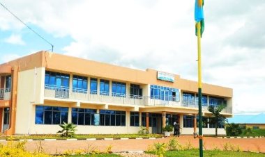 Kirehe: Abakoresha  umuhanda wa Mpanga - Mahama - Rusozi  barasaba ko wakorwa kuko wangiritse bikomeye