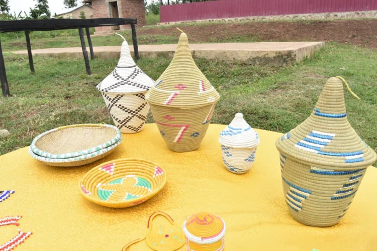 Kayonza: Abakecuru bakora ubukorikori barasaba inkunga kugirango bibateze imbere