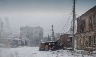 Ukraine: Uburusiya bwatangaje ko bwafashe agace ko muri Bakhmut.