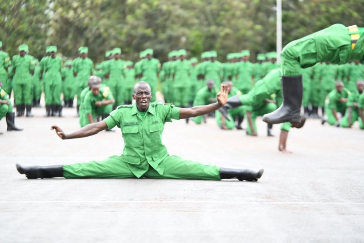 Minisitiri w'ubutegetsi bw'igihugu yasabye aba DASSO bashya  kuzarangwa n'indangagaciro zo gukunda umurimo
