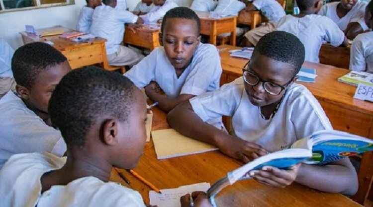 REB iravuga ko gahunda nshya yashyizweho ntacyo izica ku ngengabihe y’amasomo abanyeshuri bagombaga kwiga