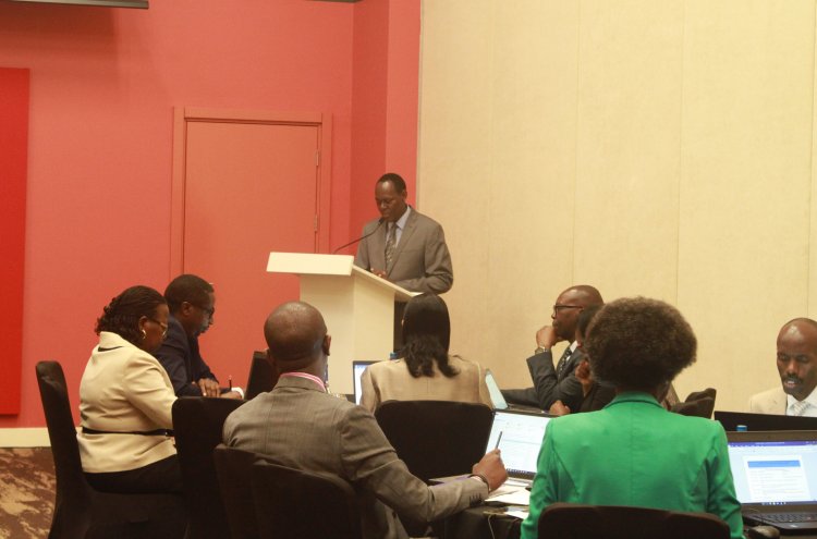 Mu kwezi kumwe hazaba hashyizweho amabwiriza azifashishwa n’inkiko