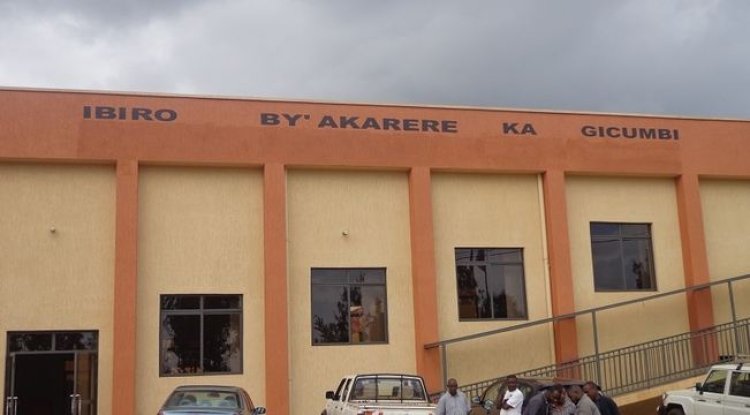 Gicumbi:Abasoroma icyayi babangamiwe no kutagira ibikoresho bw’ubwirinzi