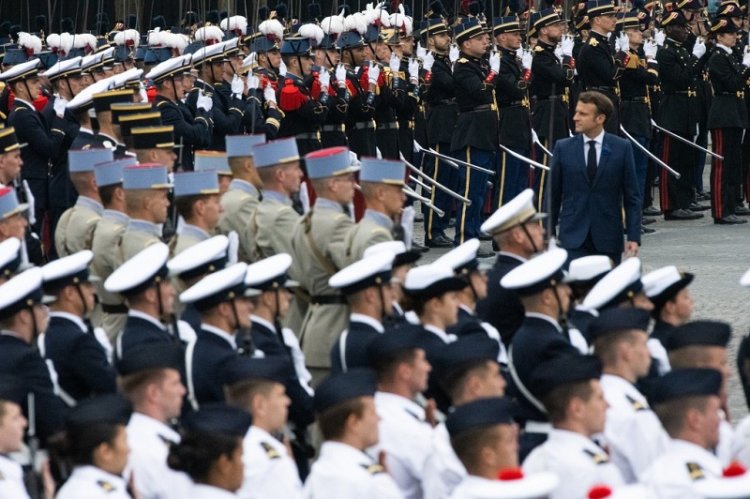 France: Ingengo y'imari y’igisilikari iziyongeraho hafi miliyari 400 z’ama-Euro  mu myaka 7.