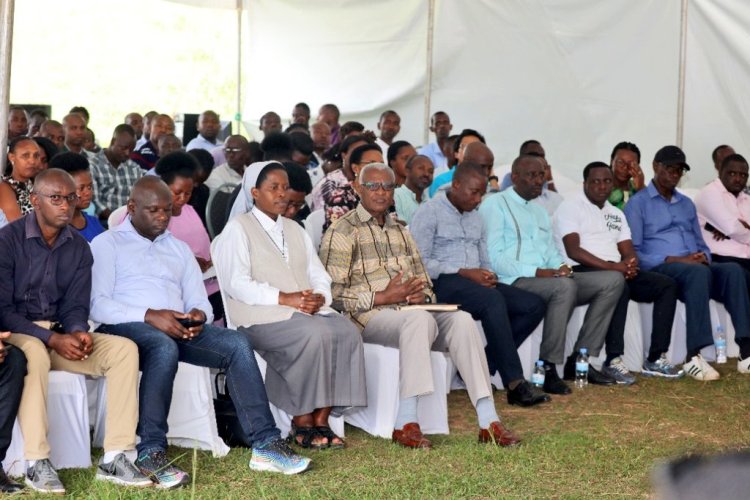 Rwamagana: Inama za hato na hato ku karere zahagaritswe kuko zatumaga guha abaturage serivise bidindira