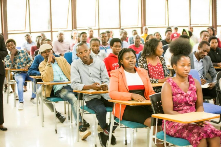 Urubyiruko rurasabwa guharanira kwigenga gusesuye kwa Afurika