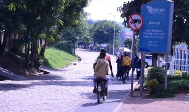 Nyanza: Babangamiwe n'umuhanda ubicira ibinyabiziga ukanabateza impanuka