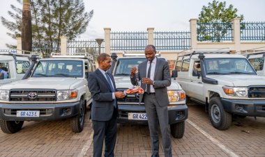 MINISANTE yungutse imodoka zo kwifashisha igihe haba habaye ibyorezo mu buryo butunguranye