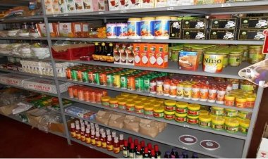 Abacuruzi barataka igihombo baterwa n’inganda zikora ibyo bita ubuzunguzayi !