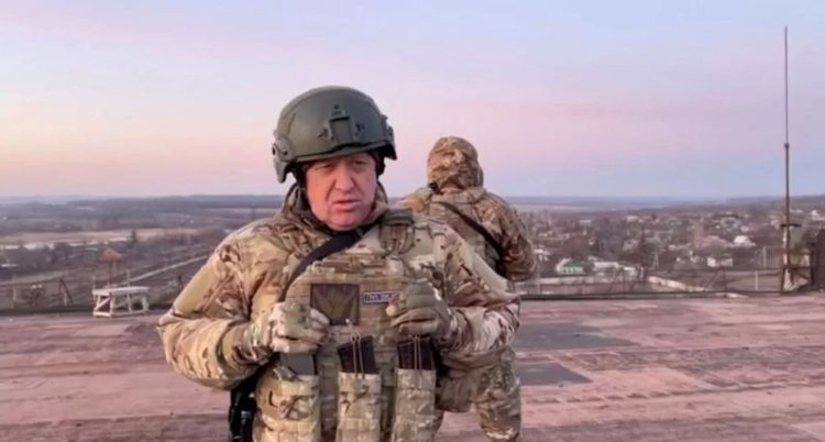 La Russie va réprimer la critique des groupes armés comme Wagner