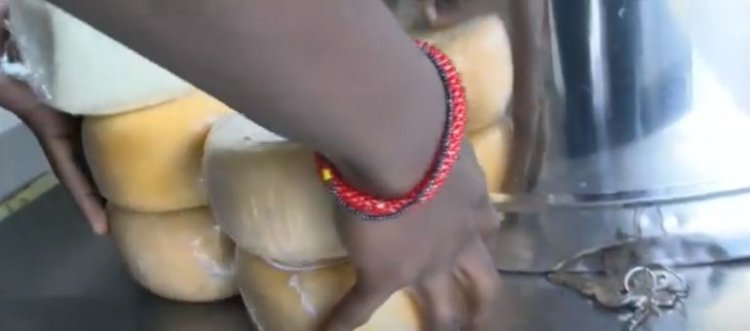 Abaguzi barasabwa kugenzura ko ibyo baguze bitarengeje igihe.