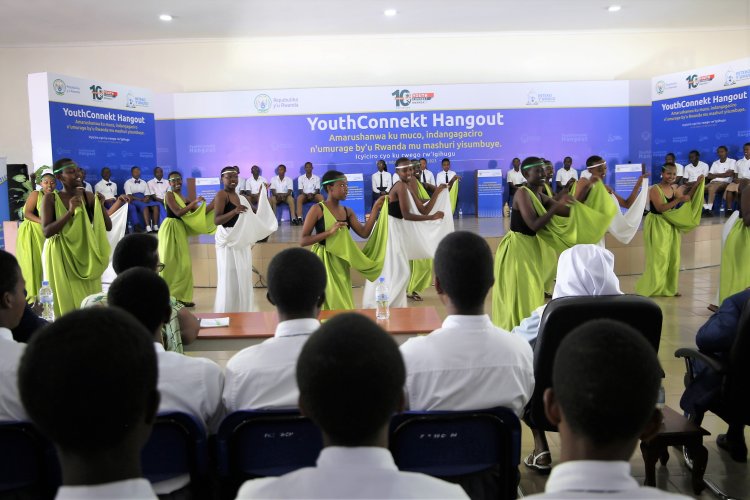 Inteko y'Umuco irakangurira abarezi guha abana uburere bushingiye ku muco