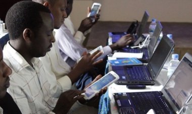 Abatangira Serivise kuri internet barasabwa kujya muri "RINEX" nk’umuti wo guca ikibazo cya internet igenda gahoro