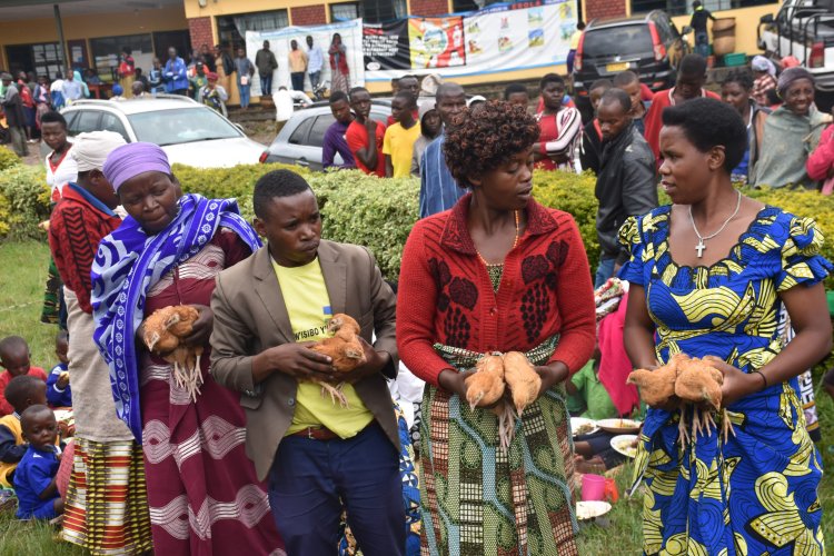 Burera: Aborojwe amatungo magufi bavuga ko batazongera kurwaza imirire mibi