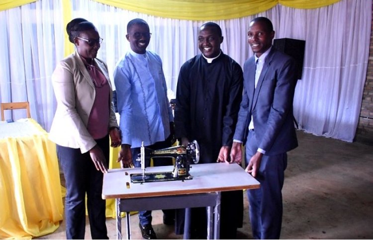 Gisagara: Urubyiruko rwize imyuga rugiye guca ukubiri n’ubushomeri.