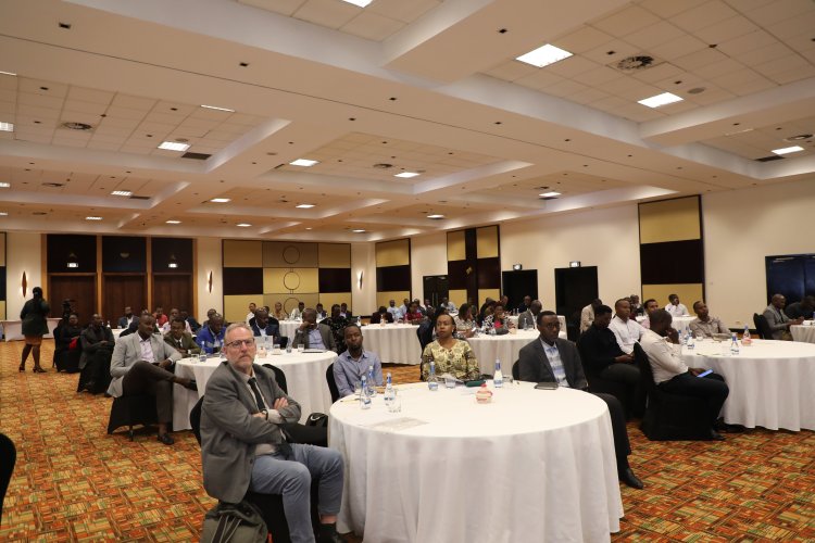 Ikigo gishinzwe Mine, Peteroli na Gaz cyamuritse ikarita igaragaza ahari kariyeri hose