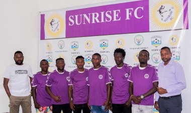 Sunrise FC yasinyishije abakinnyi batandatu (6) barimo Robert Mukogotya uvuye muri Mukura VS.