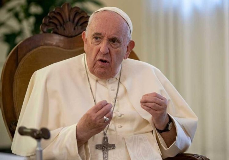 Ubuzima bwa Papa buri mu bibazo: Vatican yatangaje ko agiye kongera kubagwa.