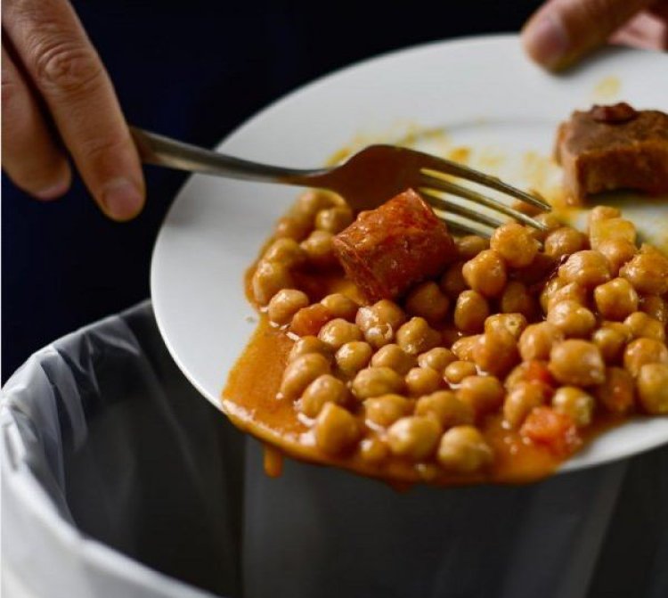 Ese kurya ibiryo bya restaurant bikwiye kuba amaburakindi?
