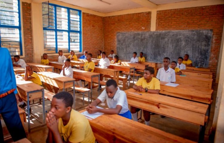 Ababyeyi barasabwa korohereza abanyeshuli bari mu bizamini.