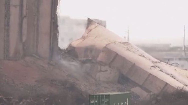 Ibyambu bya Ukraine byarashweho, toni 270 000 z’ibinyampeke zirangirika.