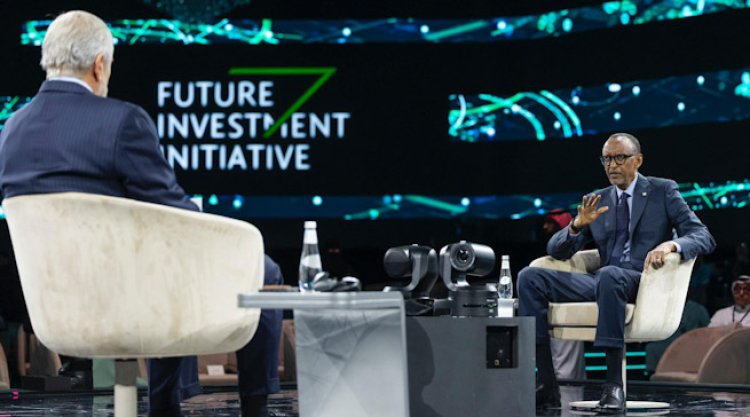 Perezida Paul Kagame yavuze ko Abagore kugeza ubu bari mu bafatiye runini iterambere rya buri gihugu ku isi