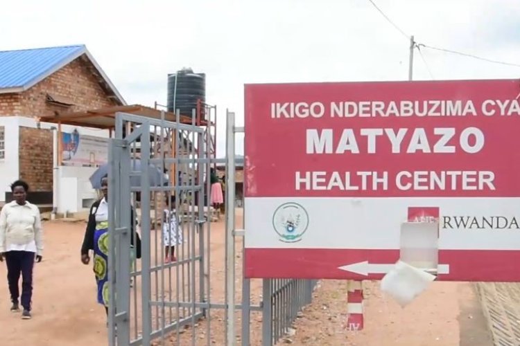 Huye: Abivuriza ku kigo nderabuzima cya Matyazo babangamiwe n'ubuke bw'ubwiherero