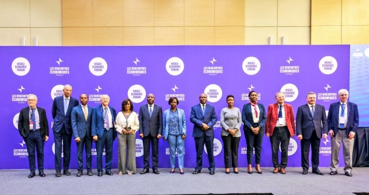 I Kigali hateraniye inama yiga ku mahirwe Africa ifite yatuma itera imbere