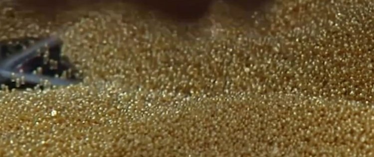 Umubare w’abagore bakora ubucukuzi bw’amabuye y’agaciro uracyari muto