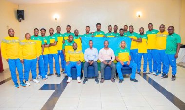 Ikipe y'Igihugu ya Handball yashyikirijwe ibendera 