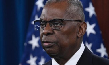 Amerika: Minisitiri w’ingabo yajyanywe mu bitaro by’indembe