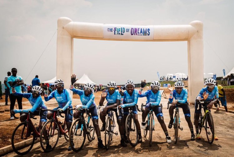 Bugesera: Israel Premier-Tech ikinamo Chris Froome igiye gusura Field of Dreams 