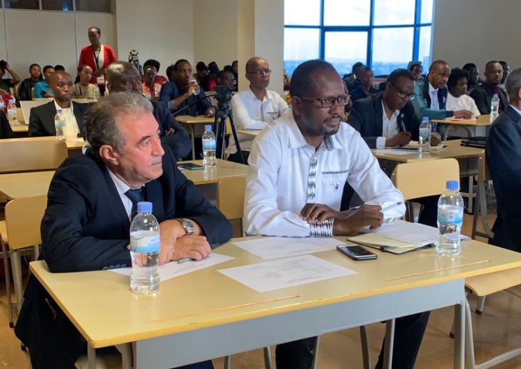 Urubyiruko rurasabwa gukwirakwiza indagaciro za kinyafurika mu kubaka Afurika iboneye